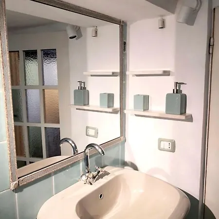 Apartment La Casetta Vicino All'acquario Di Genoa